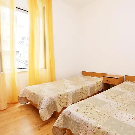 Lejlighed By The Sea - 10043 *